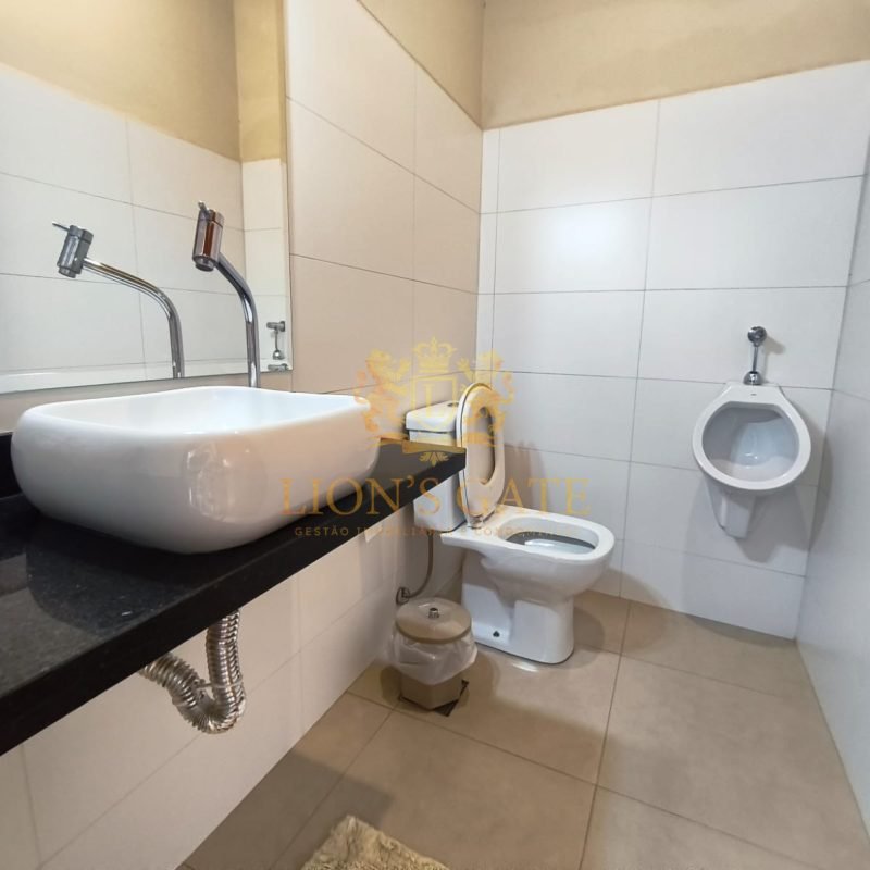 BANHEIRO AREA DE LAZER