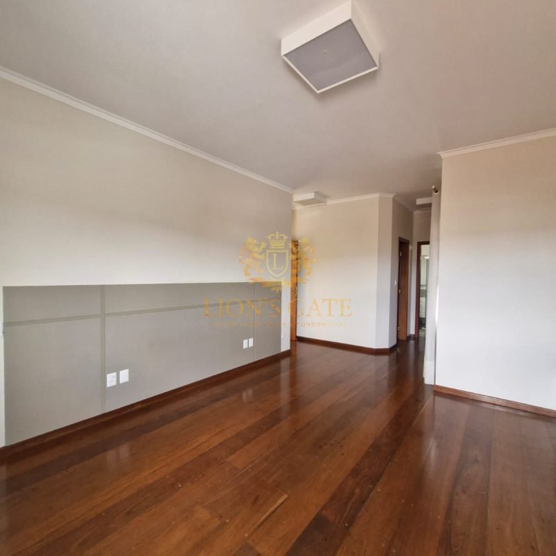 CASA ALTO PADRAO 8