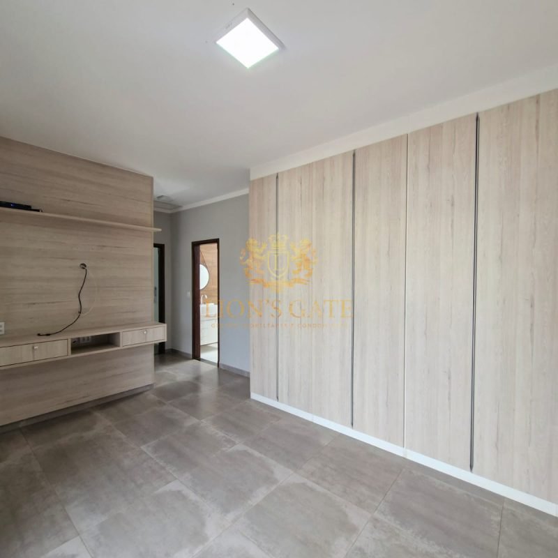 WhatsApp Image 2026-02-19 at 08.42.32